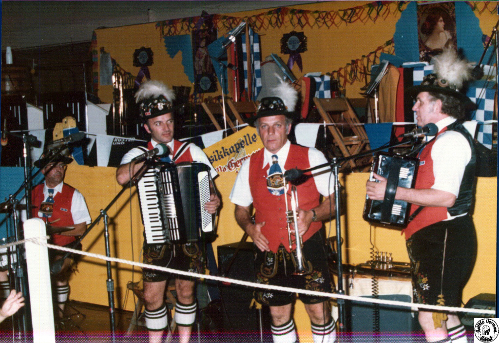 1975 10 12 27 Baltimore Oktoberfest.jpg